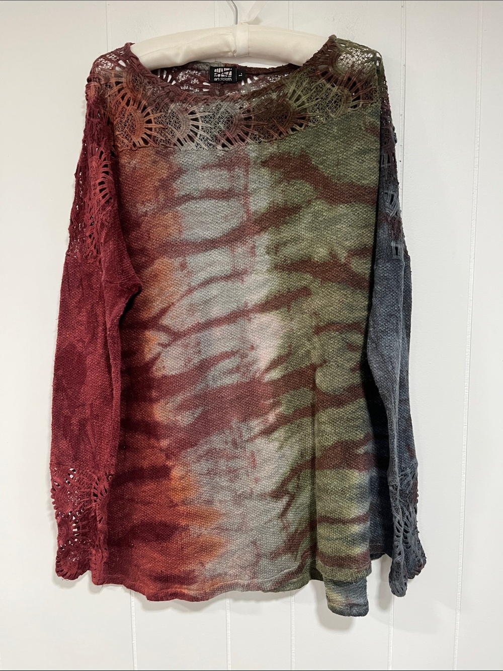 Art of Cloth Boho Tie-Dye Crochet-Trim Crewneck Sweater L art teacher